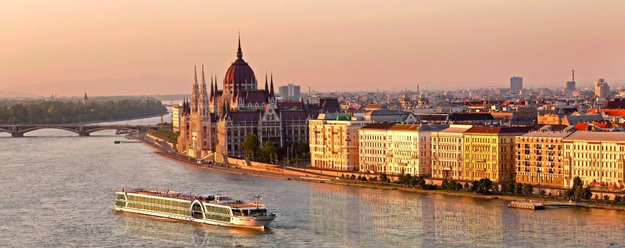 Book Tours Danube Cruises Guides Attractions Budapest - 
